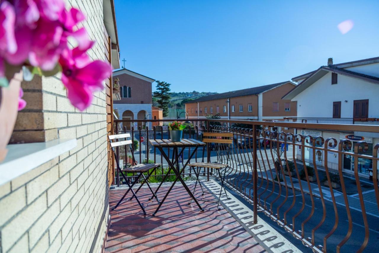 Locazione Turistica A Monterotondo Hotel Monterotondo  Luaran gambar